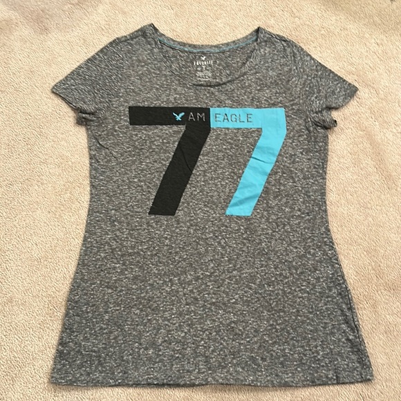 American Eagle Favorite T Shirt - Picture 1 of 4